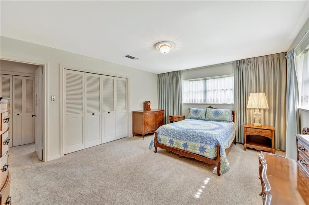 1705 E Texas Avenue, Baytown, Texas image 19