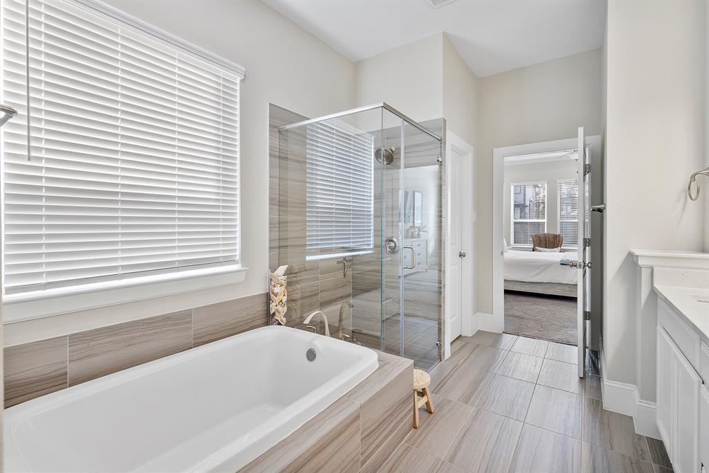 3919 Dorothy Oaks Court, Spring, Texas image 24