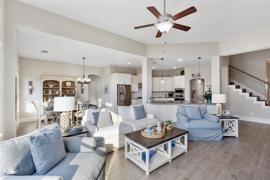 3919 Dorothy Oaks Court, Spring, Texas image 11