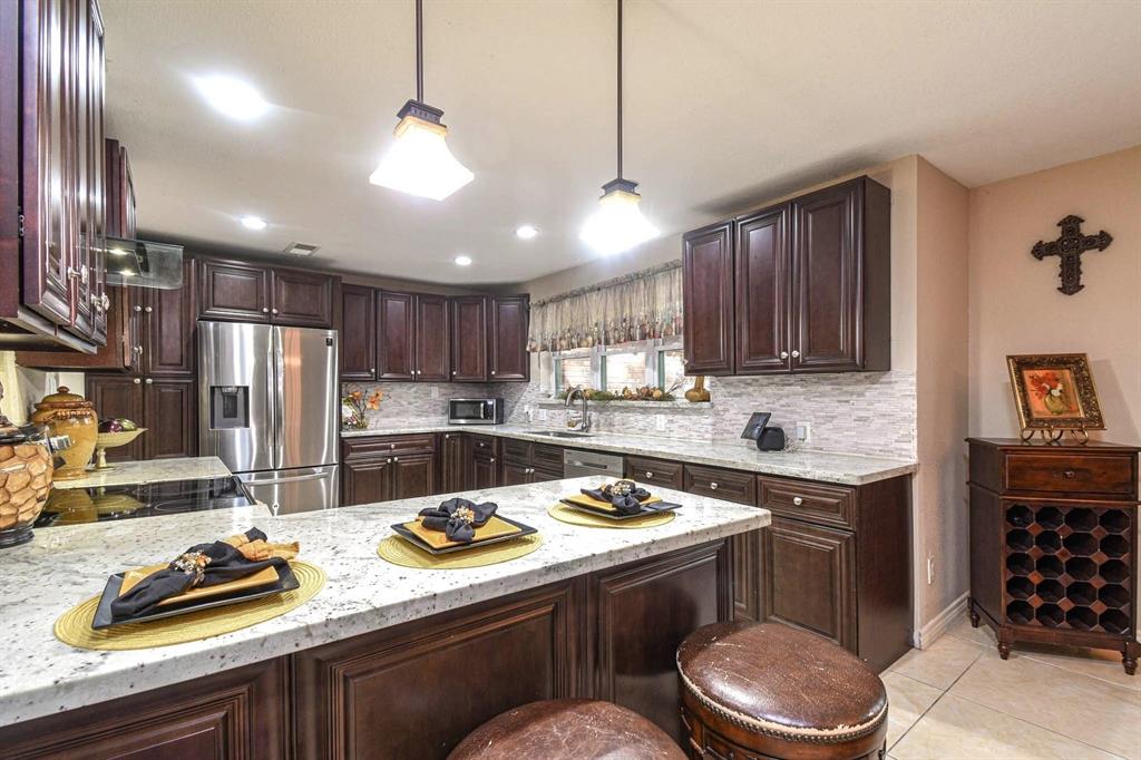 38228 Broncho Road, Simonton, Texas image 13