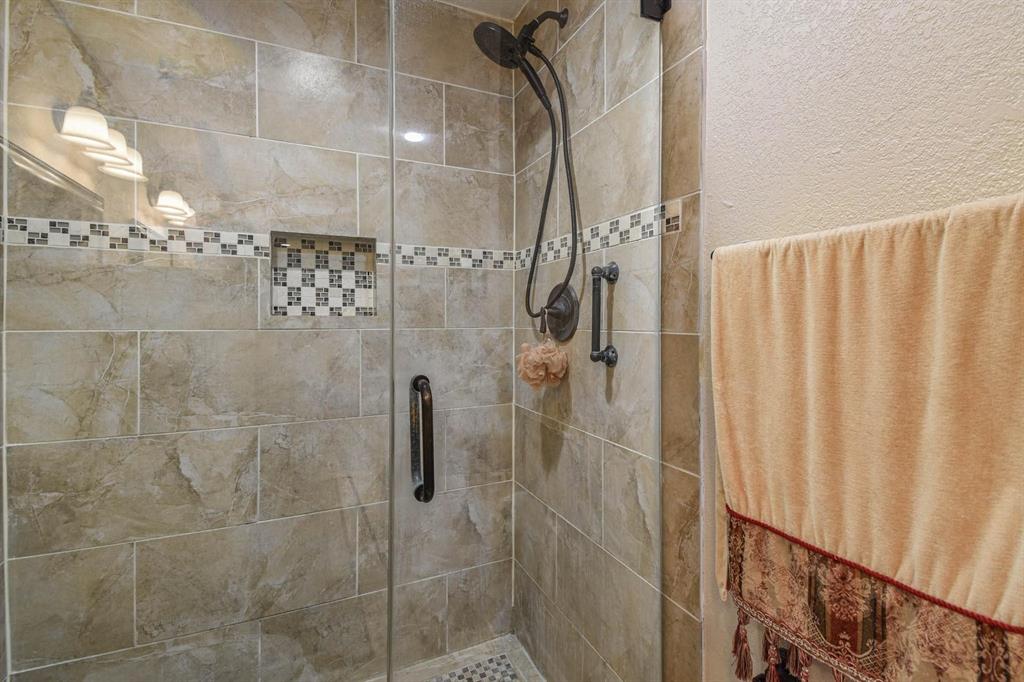 38228 Broncho Road, Simonton, Texas image 31