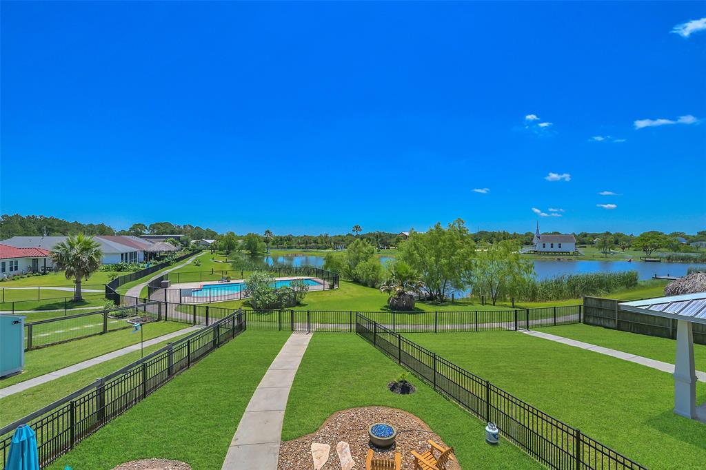 607 29th Street, Dickinson, Texas image 16