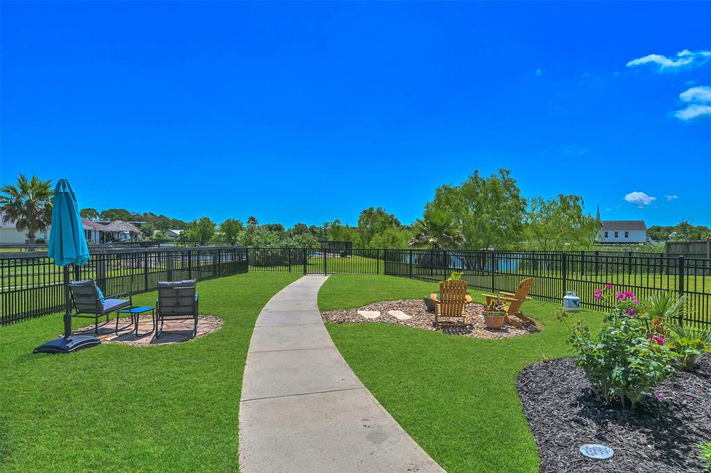 607 29th Street, Dickinson, Texas image 25