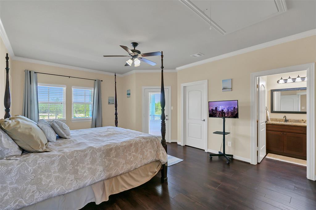607 29th Street, Dickinson, Texas image 20