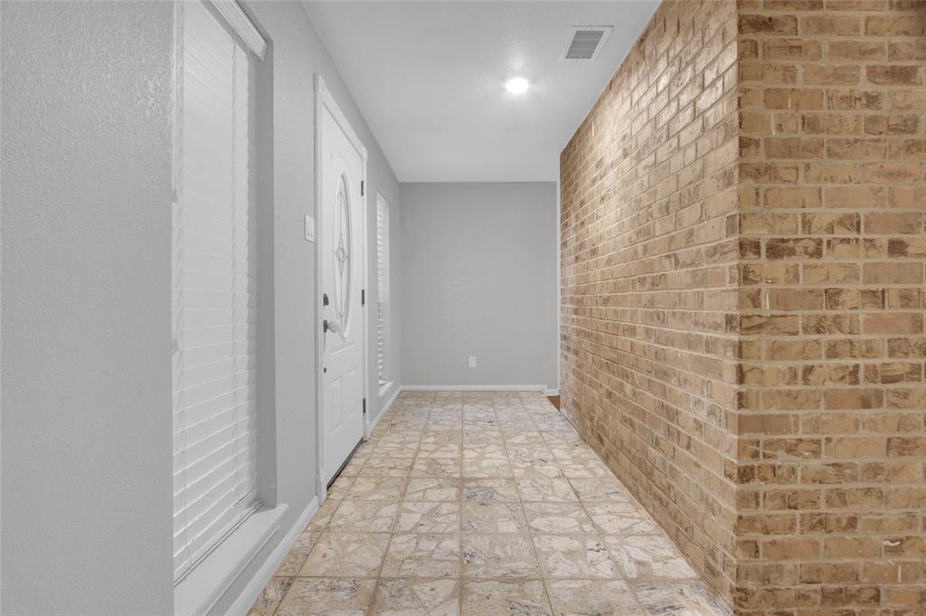 6214 Oak Masters Drive