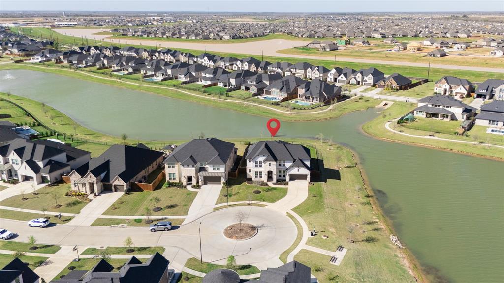 453 Stratus View Court, Katy, Texas image 2