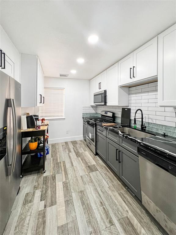 3135 Webster Street, Houston, Texas image 8