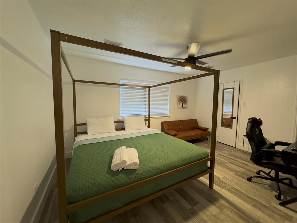 3135 Webster Street, Houston, Texas image 12