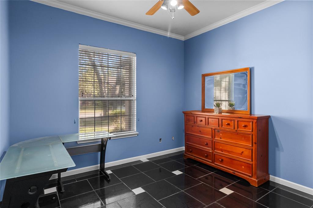 16019 Sea Palms Drive, Crosby, Texas image 17