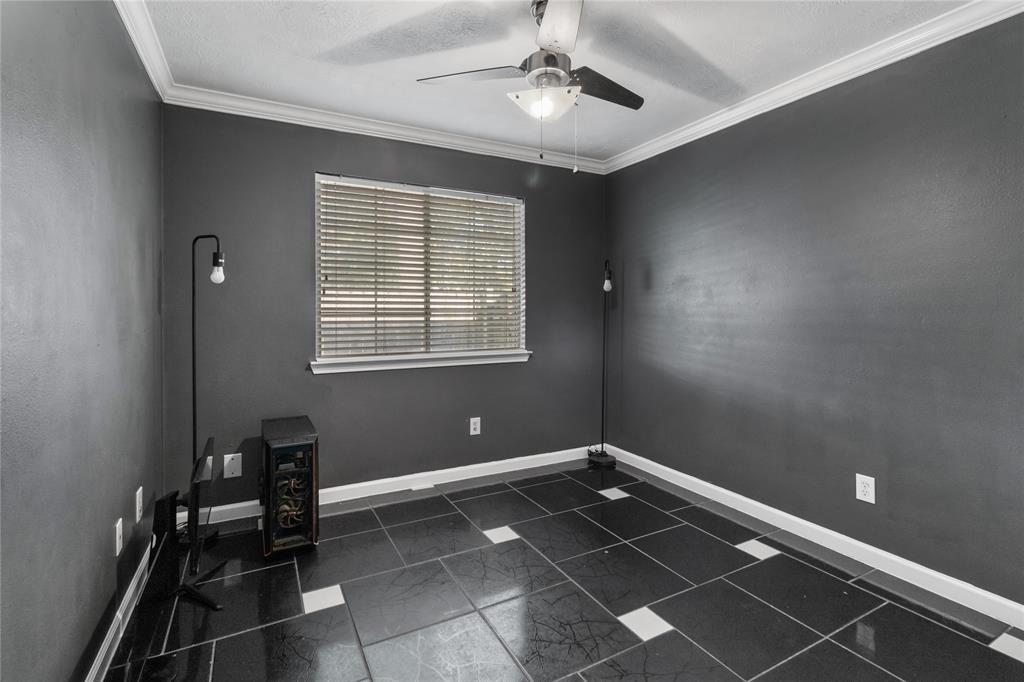 16019 Sea Palms Drive, Crosby, Texas image 18