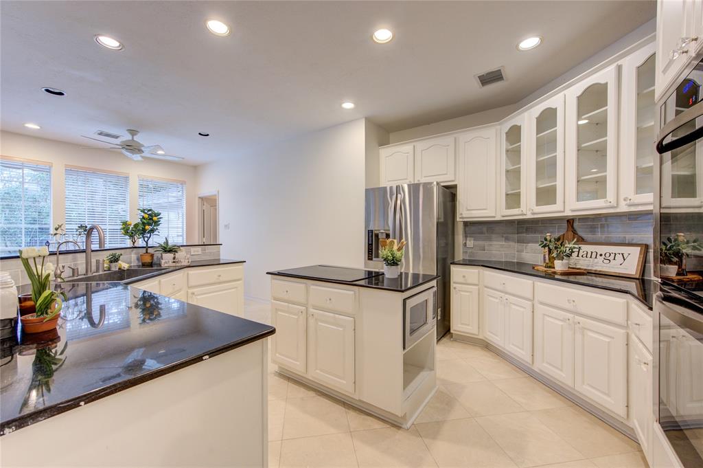 13515 N Tracewood Bend, Houston, Texas image 6