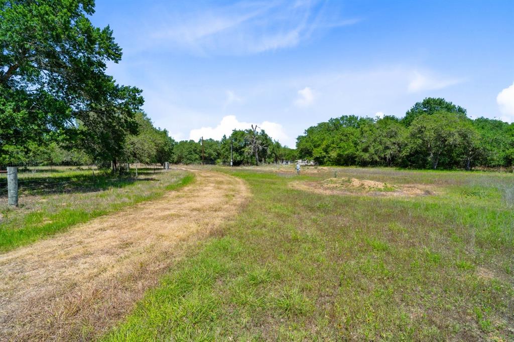 1019 Deerfield Court, Weimar, Texas image 38