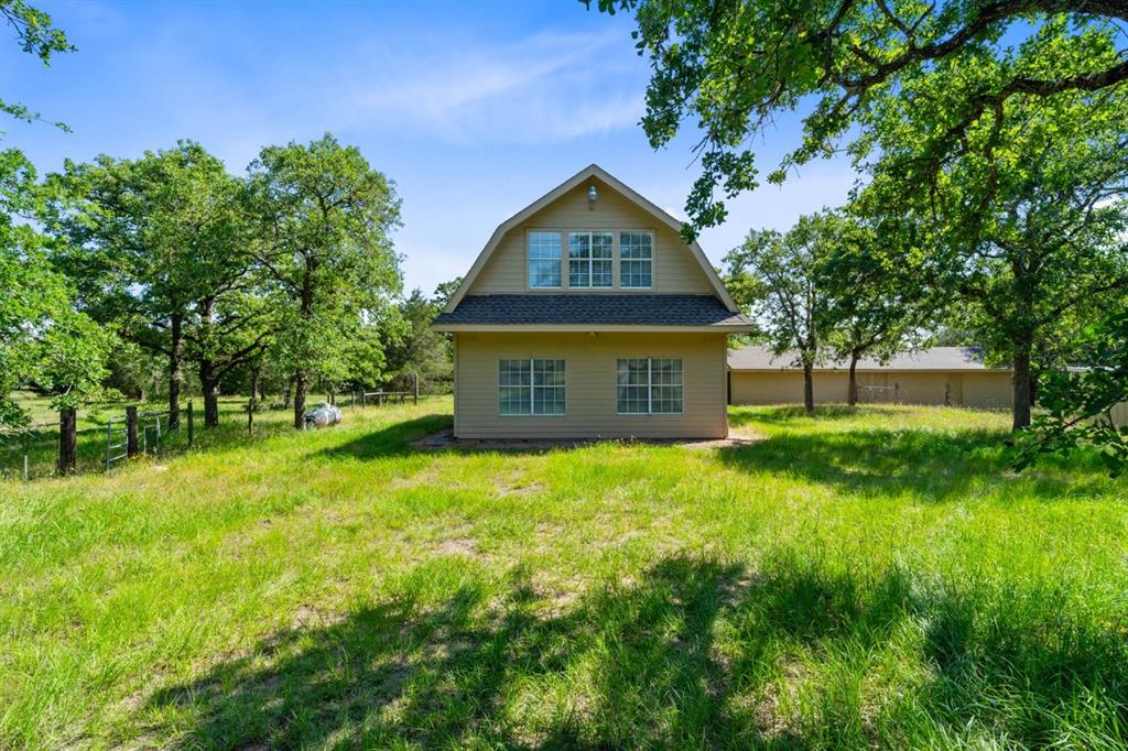 1019 Deerfield Court, Weimar, Texas image 14