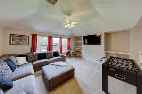 Single Family Residence in Friendswood TX 1308 Buttonwood Drive 33.jpg