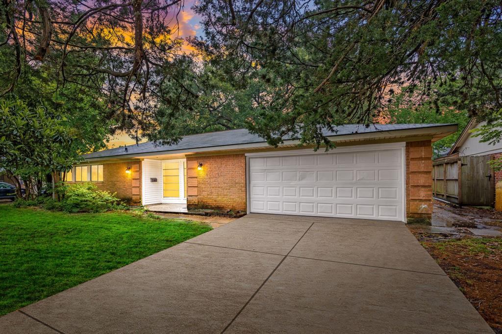 1011 Beaver Bend Road, Houston, Texas image 1