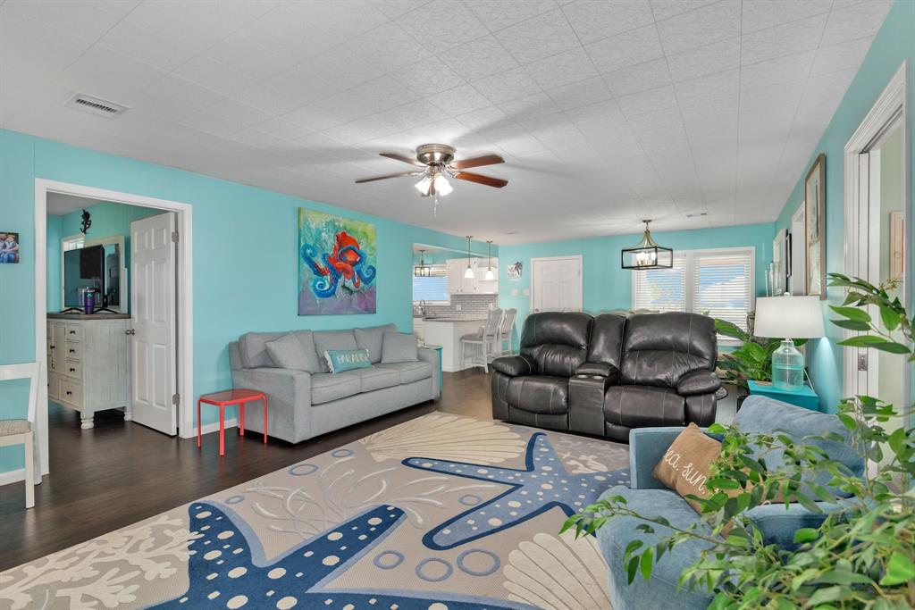 1404 Pickney Avenue, Port Bolivar, Texas image 16