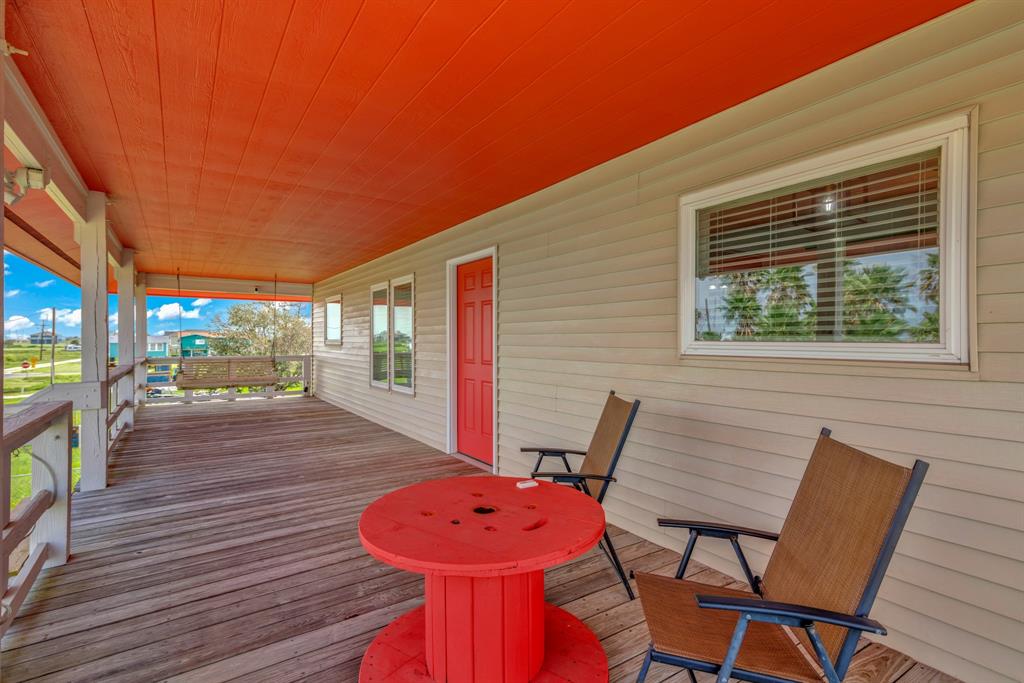 1404 Pickney Avenue, Port Bolivar, Texas image 3