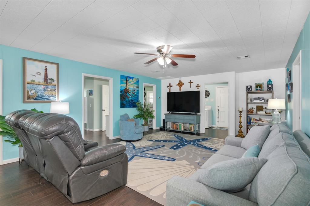 1404 Pickney Avenue, Port Bolivar, Texas image 14