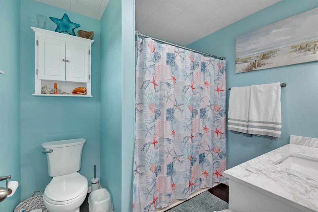 1404 Pickney Avenue, Port Bolivar, Texas image 21