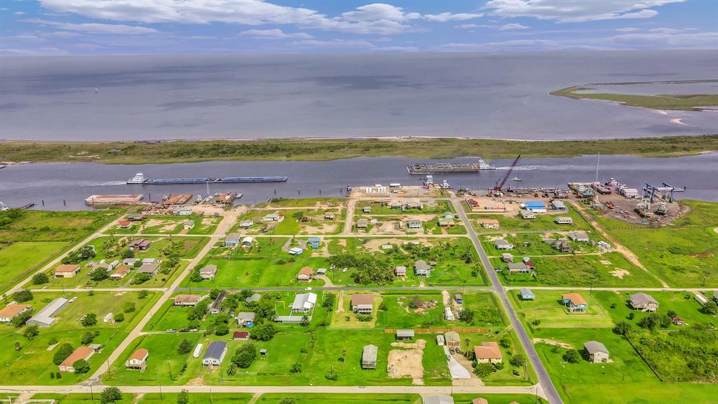 1404 Pickney Avenue, Port Bolivar, Texas image 41