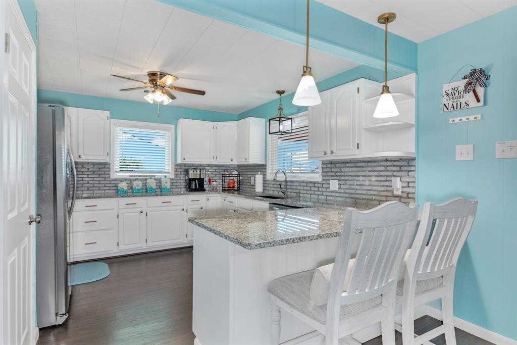 1404 Pickney Avenue, Port Bolivar, Texas image 10