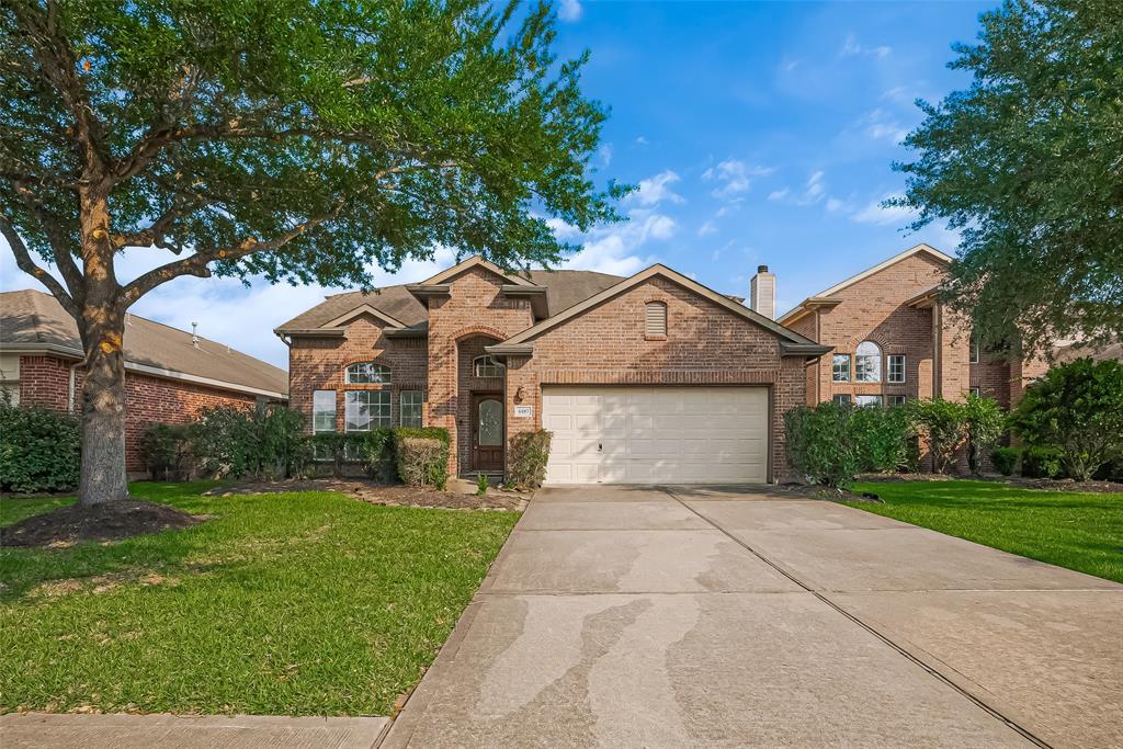 4487 Costa Brava Park, League City, Texas image 1