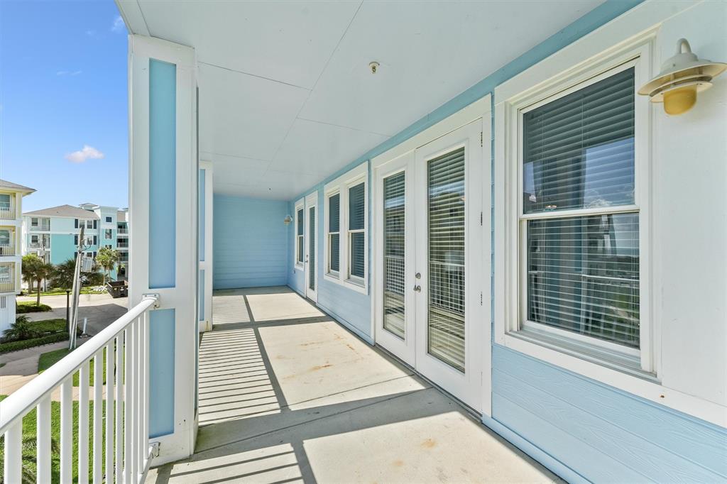 4131 Pointe West Drive #202, Galveston, Texas image 10