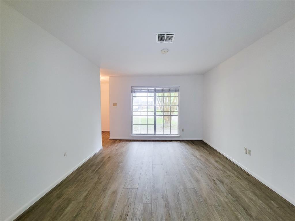 403 Oak Vista Drive, Friendswood, Texas image 17