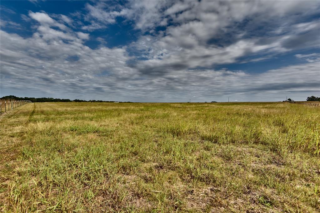 2655 Roitsch Road, Schulenburg, Texas image 4