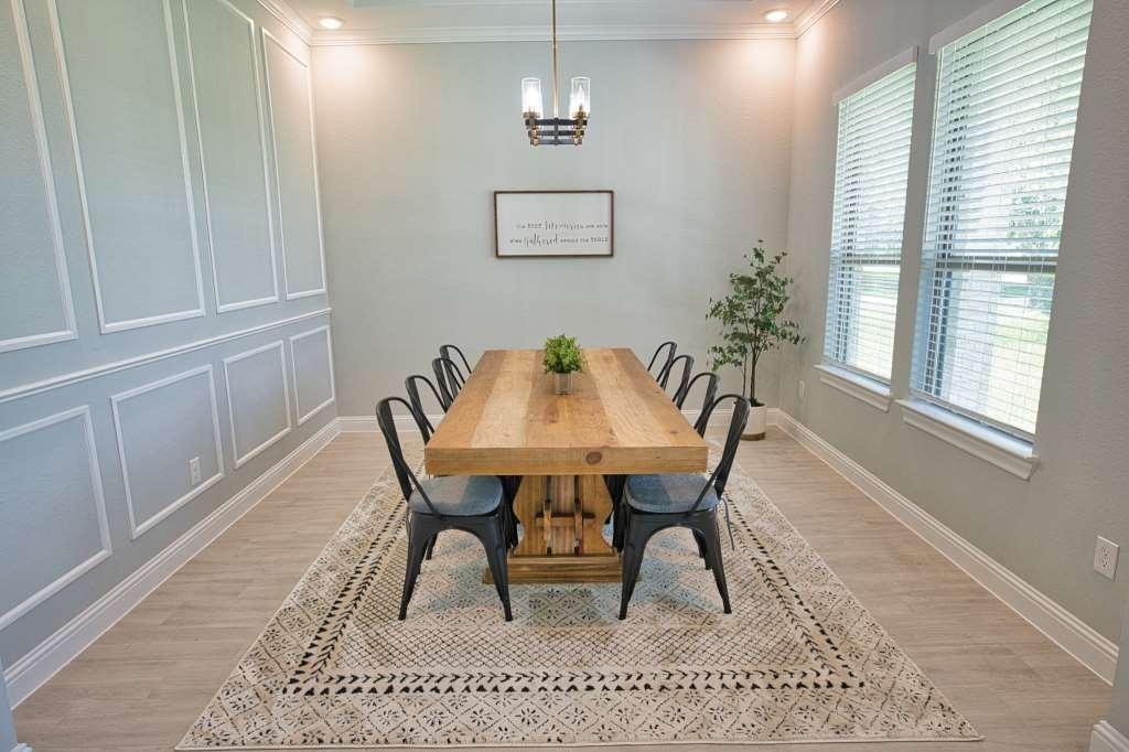 1162 Quarter Horse Trail, Angleton, Texas image 6
