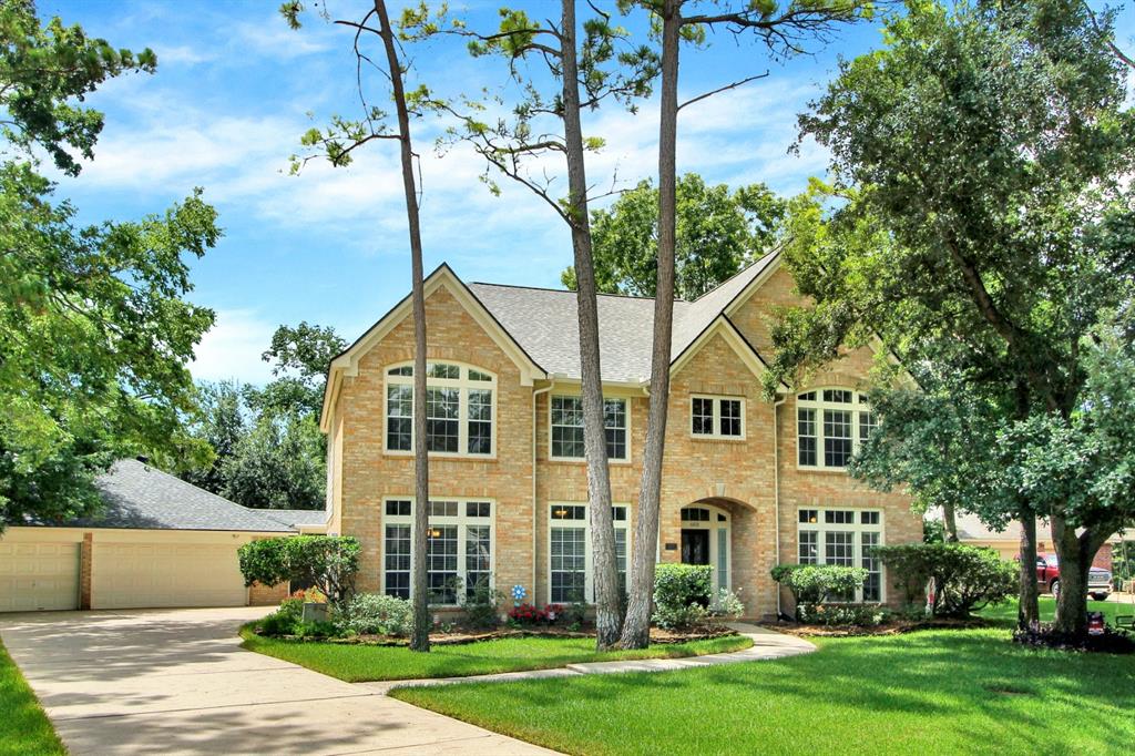 603 Forest Bend Lane