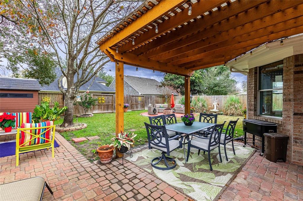 19822 Creek Bend Trail, Houston, Texas image 9