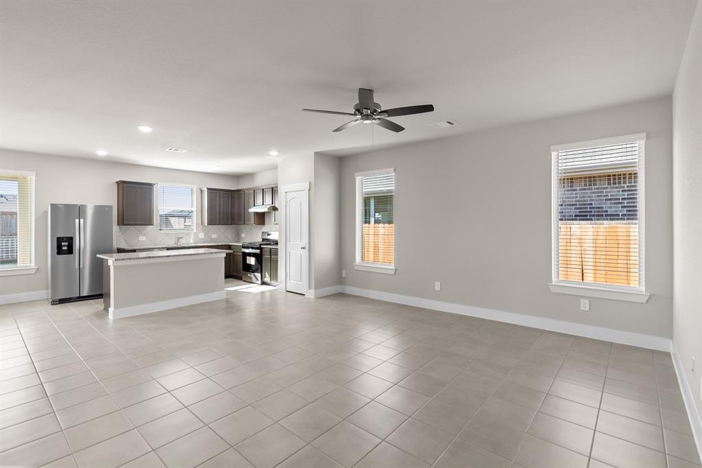 15214 Prairie Mill Drive, New Caney, Texas image 5