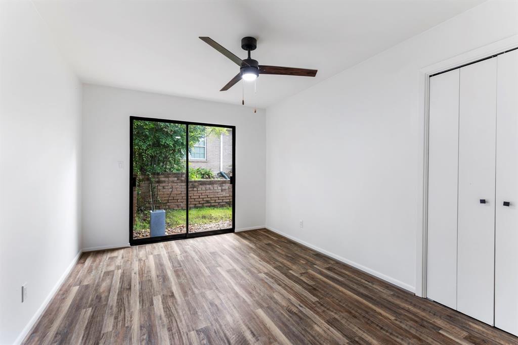 17 Fairway Drive, Conroe, Texas image 20
