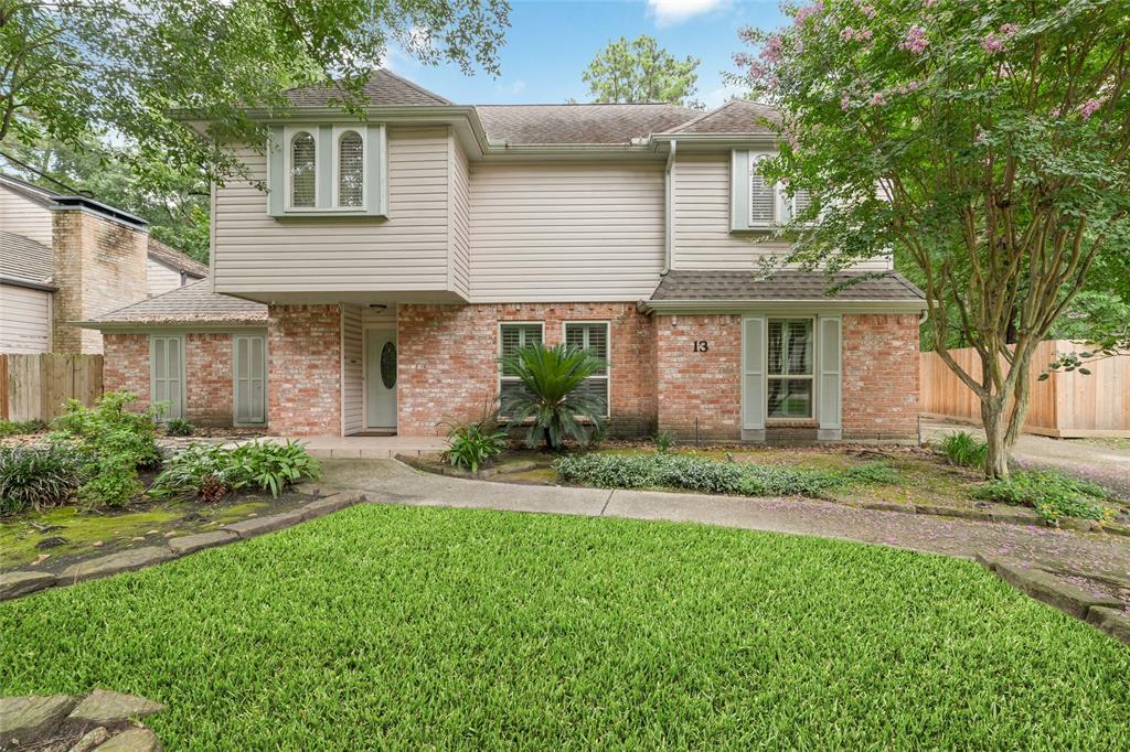 13 Woodhaven Wood Drive