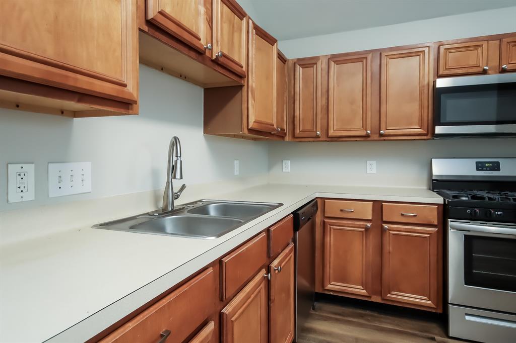 1419 Pennyroyal Court