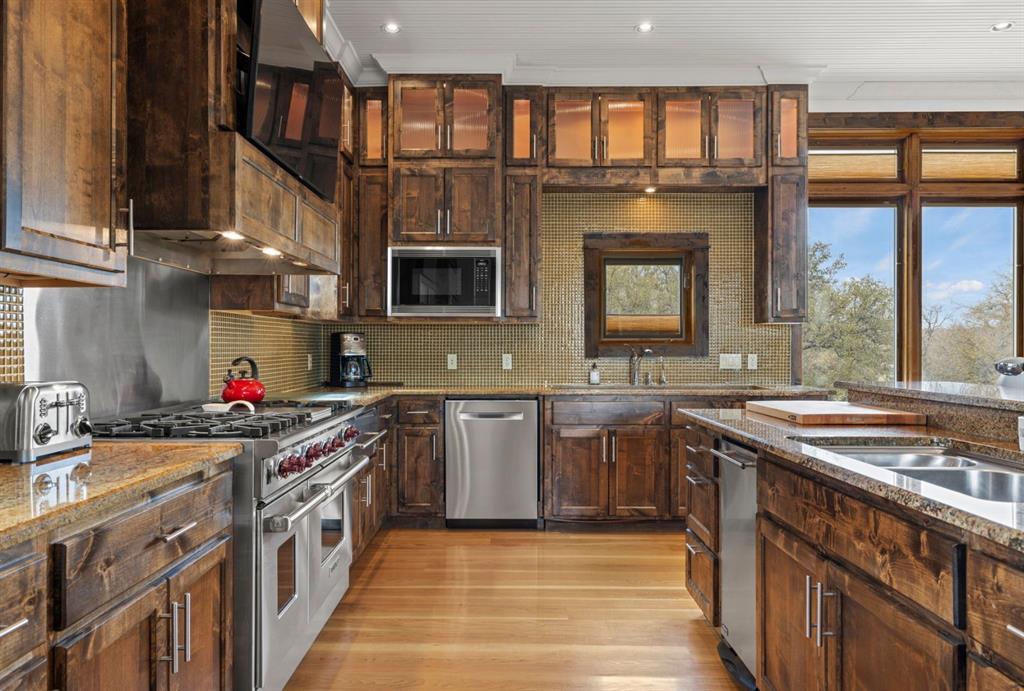 3101 Ranch Road 962, Cypress Mill, Texas image 12