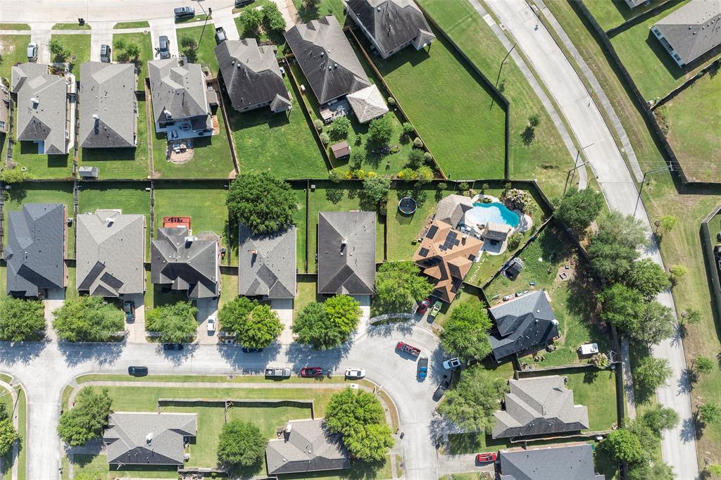 6541 Canyon Mist Lane, Dickinson, Texas image 25