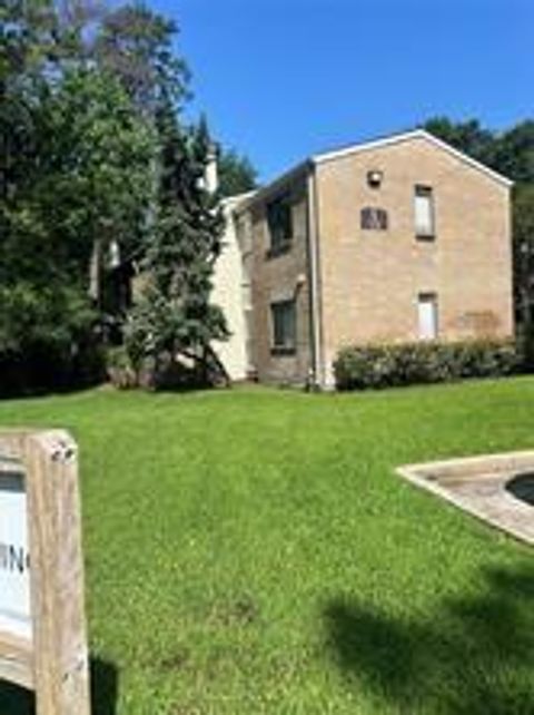3500 Tangle Brush Drive 3 The Woodlands TX 77381