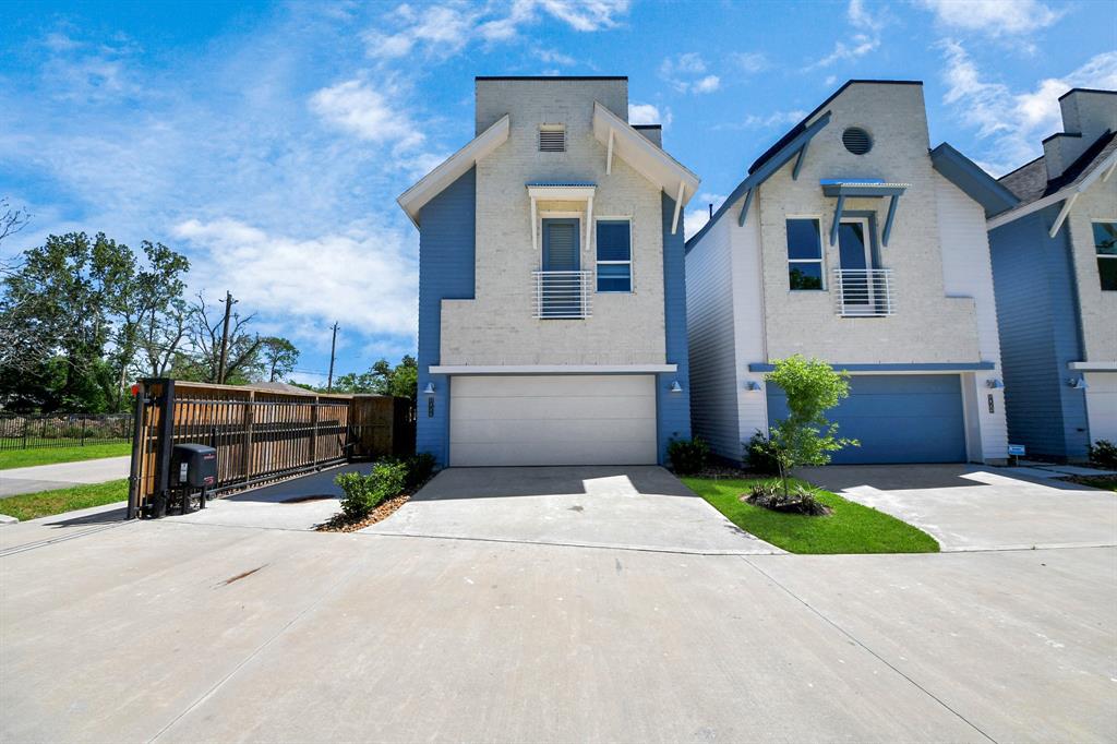 1053 Glenn Avenue, Houston, Texas image 2