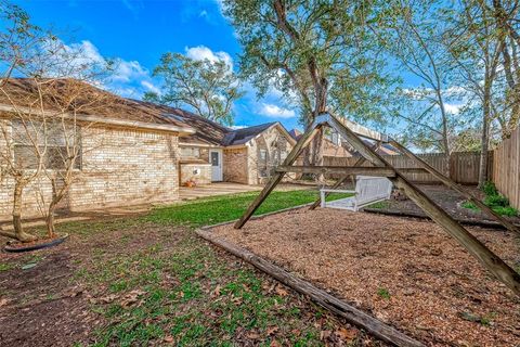 A home in Clute