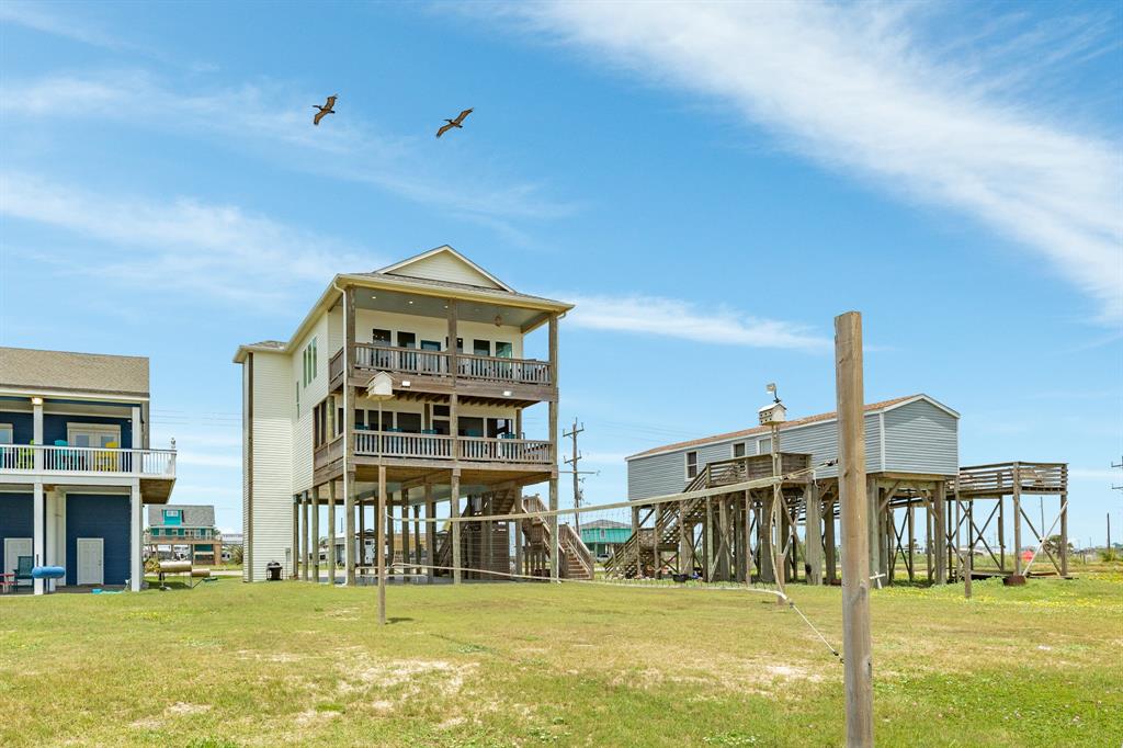 2176 Highway 87, Gilchrist, Texas image 40