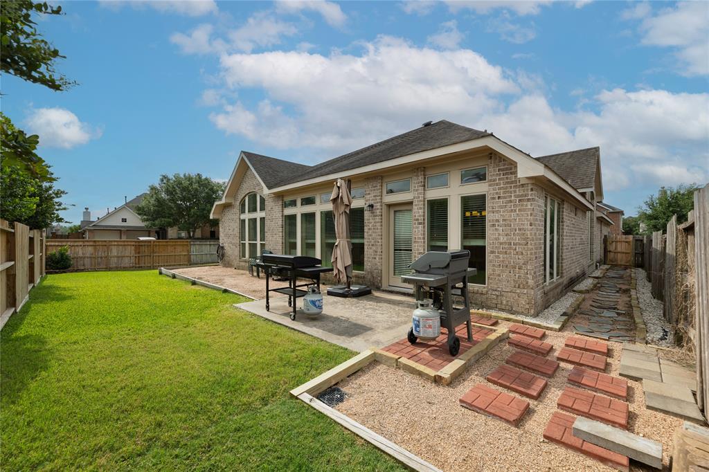 13501 Wild Lilac Court, Pearland, Texas image 25
