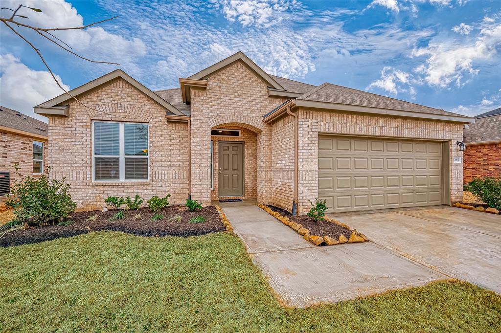 22003 Giulia Village Drive, Hockley, Texas image 3