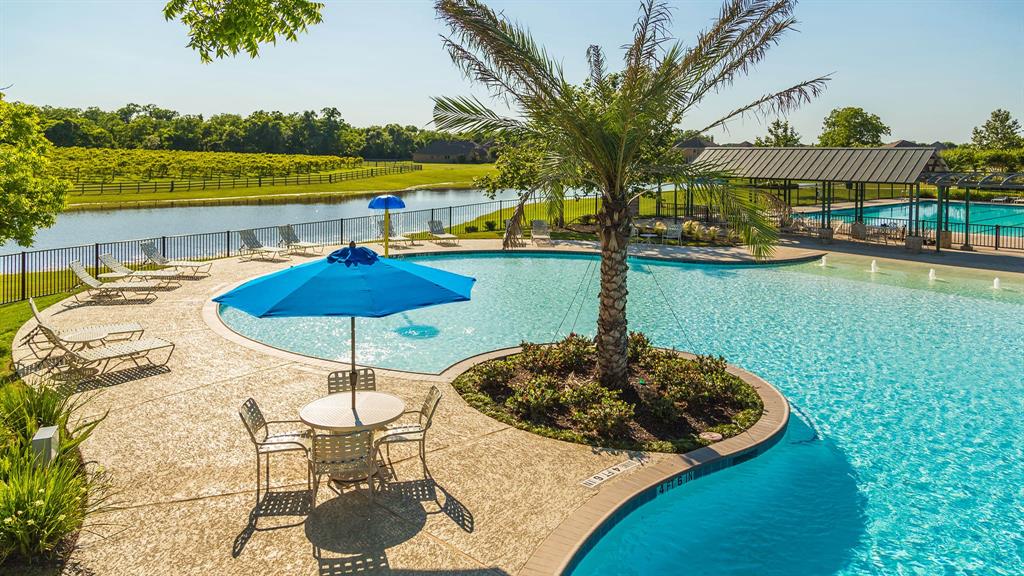 30303 Crossfield Court