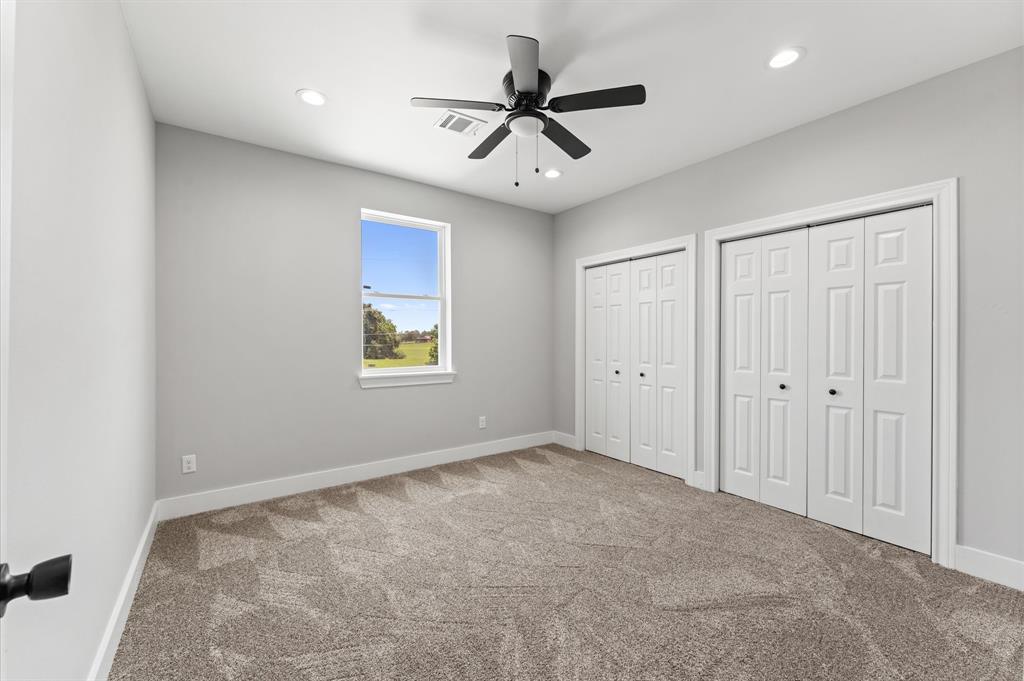 106 Pony Trail, Angleton, Texas image 22