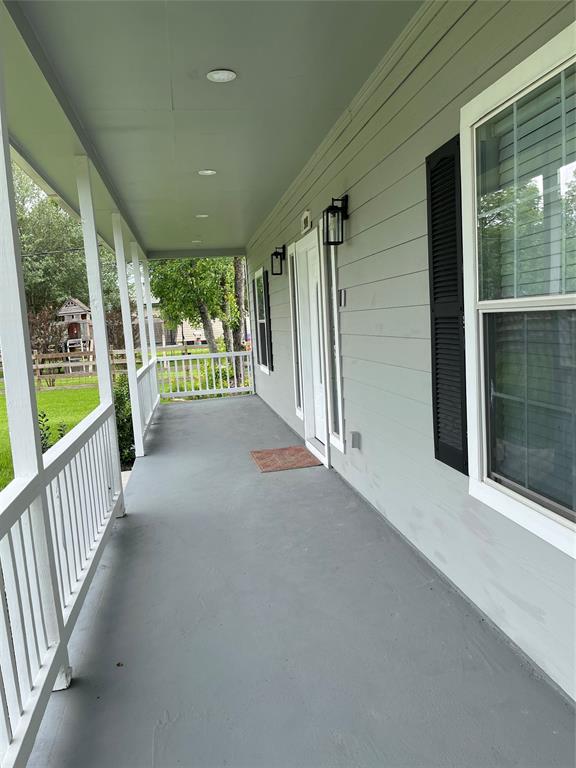 516 Battleview Road, La Porte, Texas image 3
