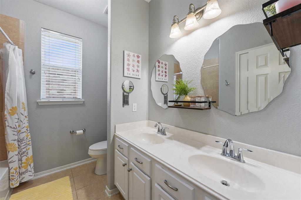 17319 Lake Clark Lane, Humble, Texas image 26
