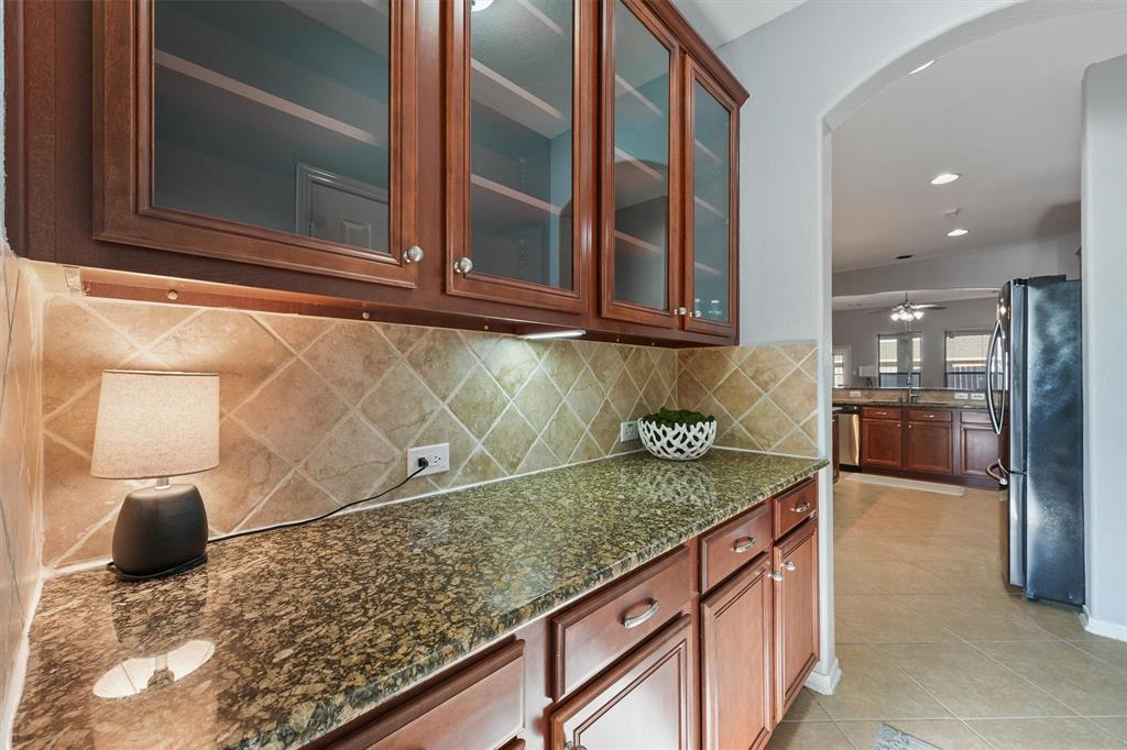 17319 Lake Clark Lane, Humble, Texas image 10