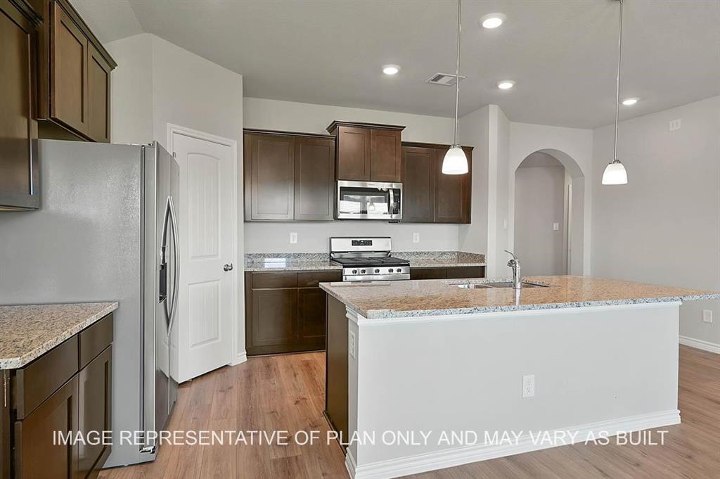 910 Legrand Street, Brenham, Texas image 4